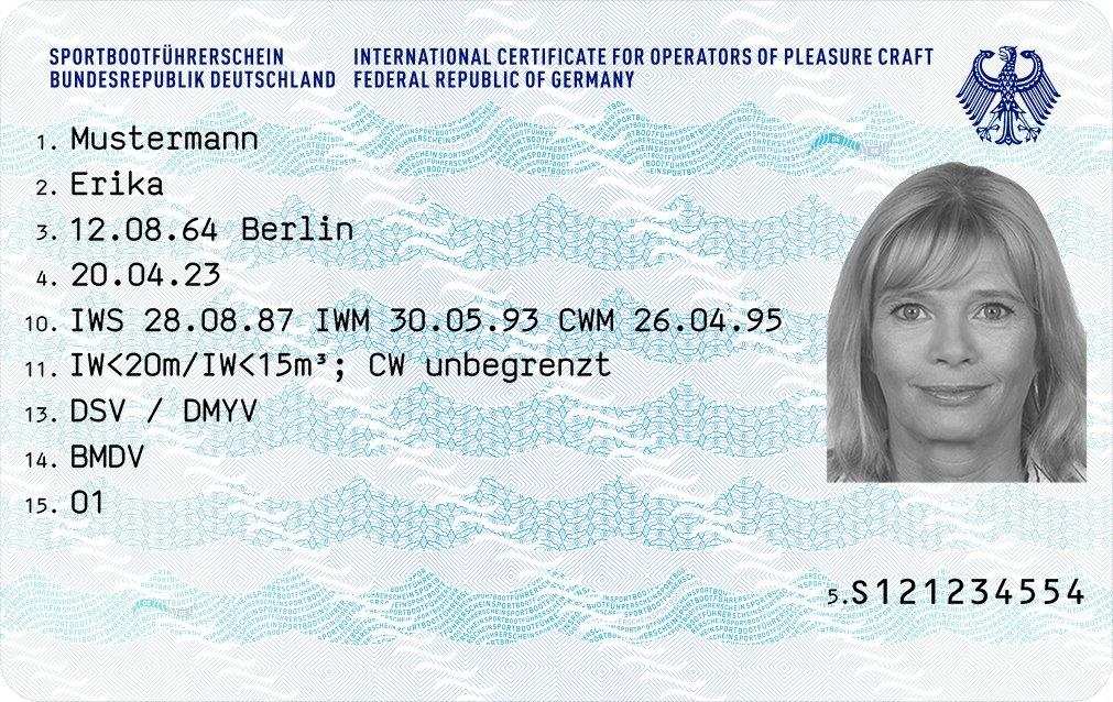 Muster für den amtlichen Sportbootführerschein (Vorderseite) Muster für den amtlichen Sportbootführerschein (Vorderseite)